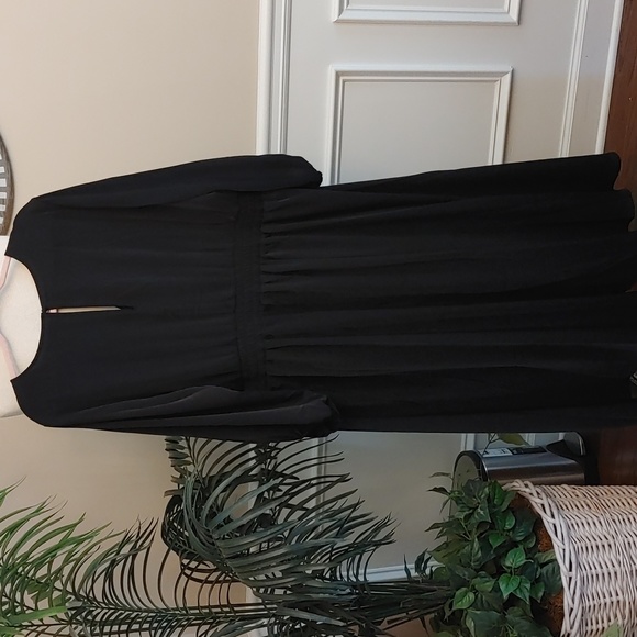 Torrid Crepe de Chine Surplice Dress Faux wrap belted smocked Plus Size 3/3X - Picture 14 of 16